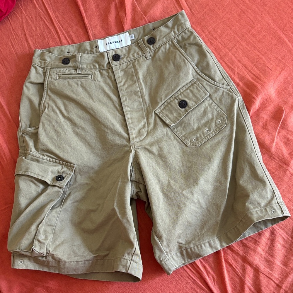 Workware Combat Shorts in beige/khaki size W32 (see measurements)